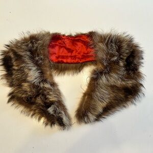 Luxurious Faux Fur Collar Shawl Wrap Red Satin Lining